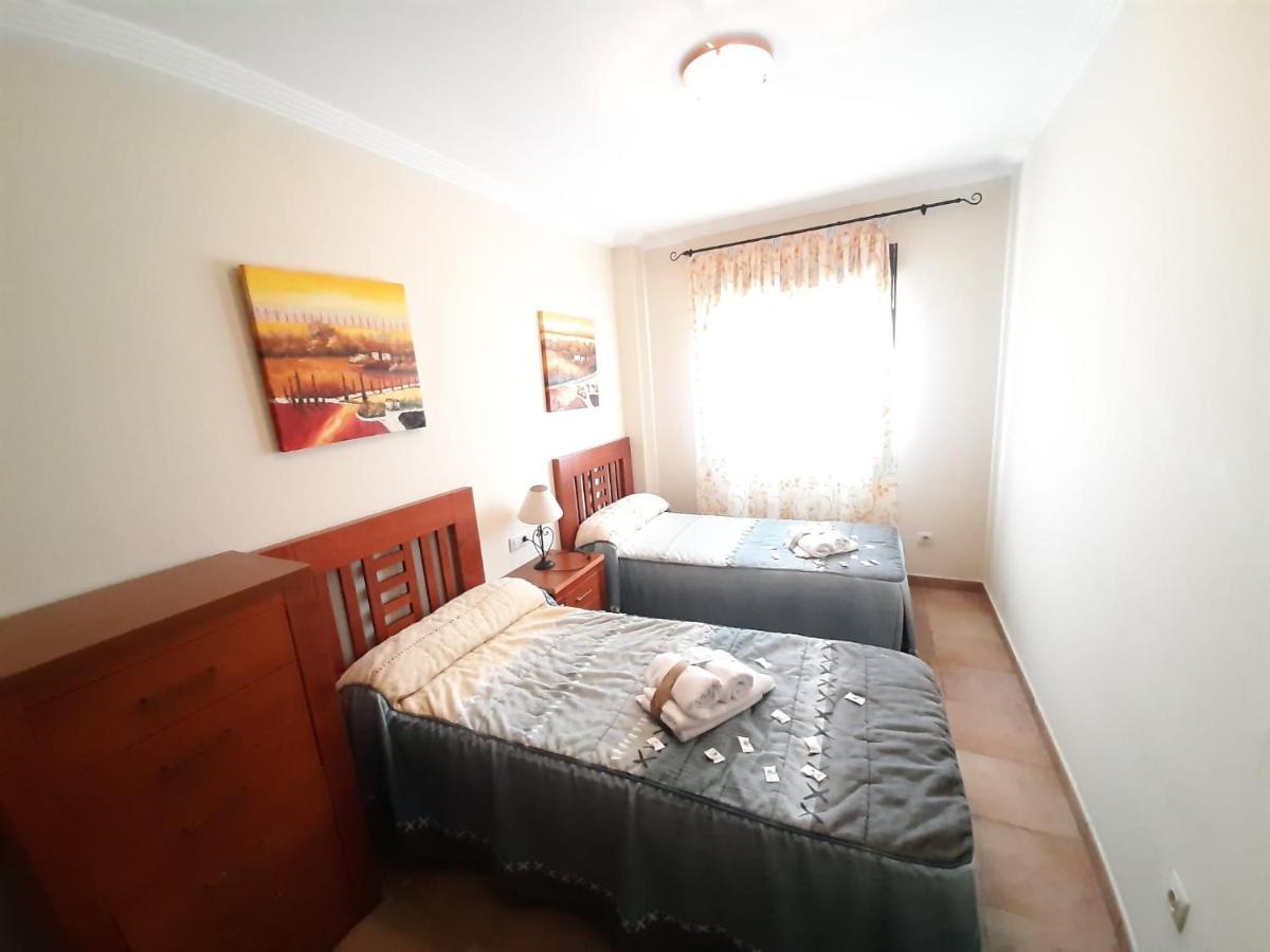 Apartamento 2 Dormitorios.Urb Playa Verde Исла-Канела Экстерьер фото